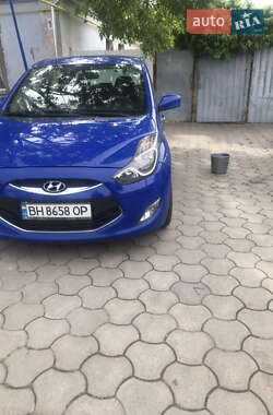 Хэтчбек Hyundai ix20 2013 в 