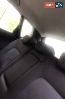 Хэтчбек Hyundai ix20 2013 в 