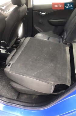 Хэтчбек Hyundai ix20 2013 в 