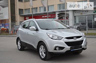 Внедорожник / Кроссовер Hyundai ix35 2011 в Харькове