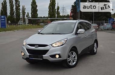 Внедорожник / Кроссовер Hyundai ix35 2011 в Харькове