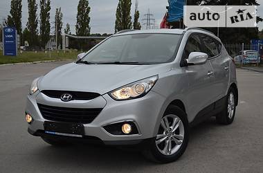 Внедорожник / Кроссовер Hyundai ix35 2011 в Харькове