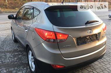 Внедорожник / Кроссовер Hyundai ix35 2010 в Тернополе