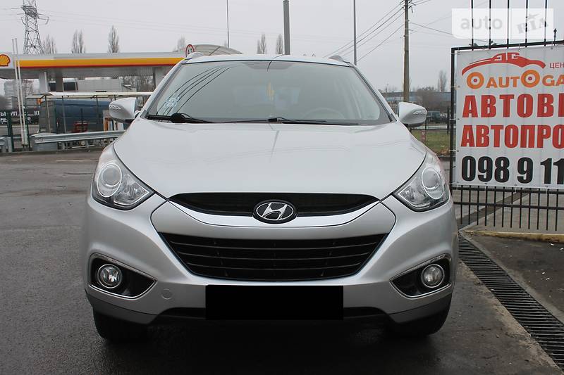 Позашляховик / Кросовер Hyundai ix35 2010 в Миколаєві