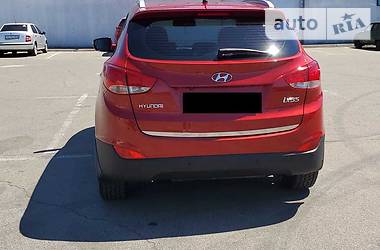 Позашляховик / Кросовер Hyundai ix35 2011 в 