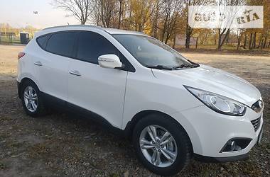 Внедорожник / Кроссовер Hyundai ix35 2011 в Чернигове