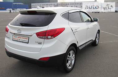 Внедорожник / Кроссовер Hyundai ix35 2011 в Киеве