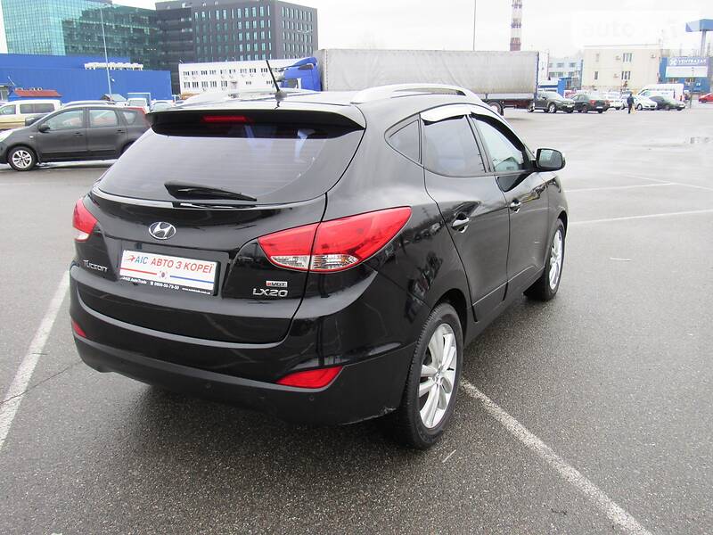 Внедорожник / Кроссовер Hyundai ix35 2011 в Киеве