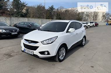 Внедорожник / Кроссовер Hyundai ix35 2011 в Одессе