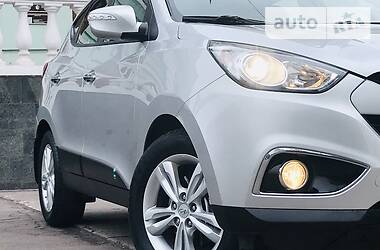 Позашляховик / Кросовер Hyundai ix35 2012 в 