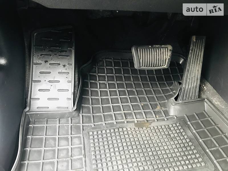 Внедорожник / Кроссовер Hyundai ix35 2012 в Каменском