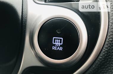 Позашляховик / Кросовер Hyundai ix35 2012 в 