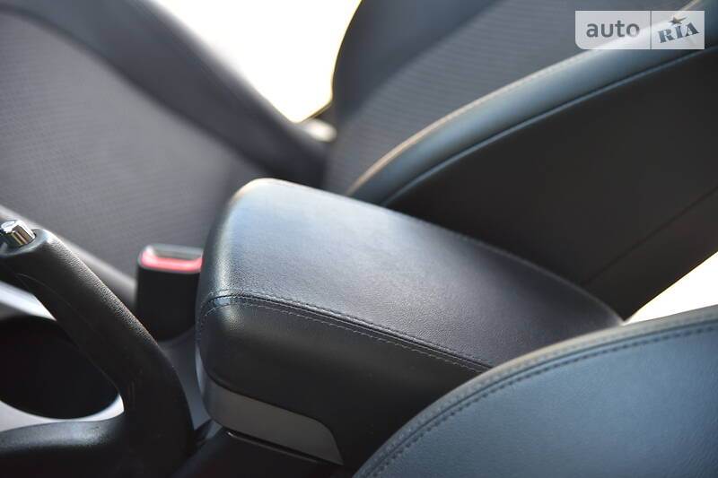 Позашляховик / Кросовер Hyundai ix35 2012 в Дрогобичі