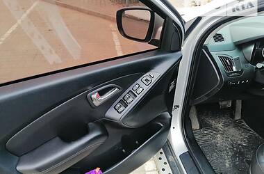 Внедорожник / Кроссовер Hyundai ix35 2011 в Снятине