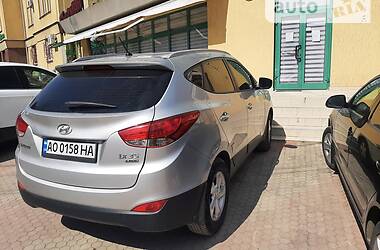 Внедорожник / Кроссовер Hyundai ix35 2010 в Ужгороде