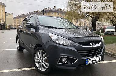 Внедорожник / Кроссовер Hyundai ix35 2010 в Киеве