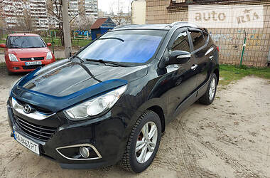 Внедорожник / Кроссовер Hyundai ix35 2011 в Киеве