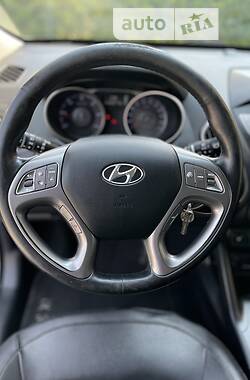 Позашляховик / Кросовер Hyundai ix35 2013 в Чернівцях