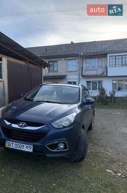 Внедорожник / Кроссовер Hyundai ix35 2010 в Путиле