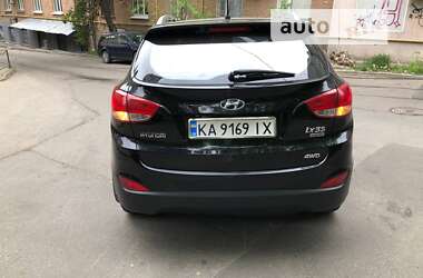 Внедорожник / Кроссовер Hyundai ix35 2010 в Киеве