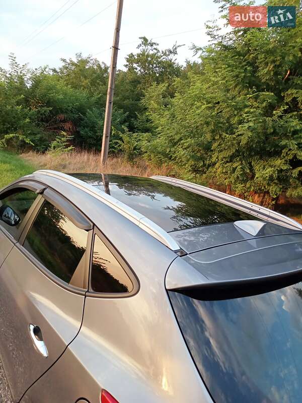 Внедорожник / Кроссовер Hyundai ix35 2013 в Запорожье