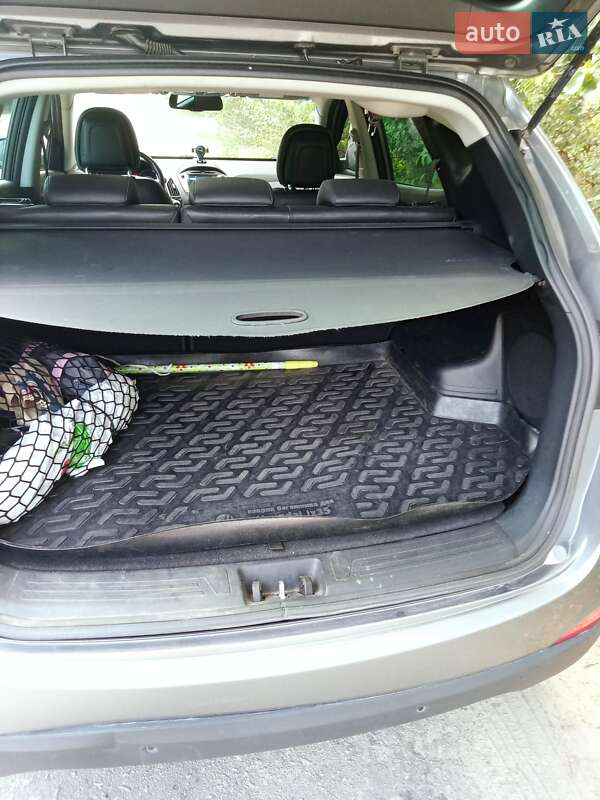 Внедорожник / Кроссовер Hyundai ix35 2013 в Запорожье