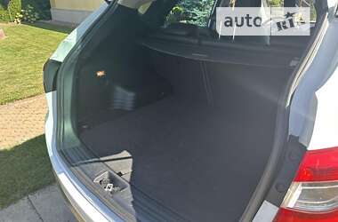 Позашляховик / Кросовер Hyundai ix35 2015 в 