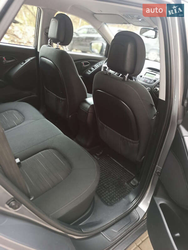 Внедорожник / Кроссовер Hyundai ix35 2013 в Ивано-Франковске