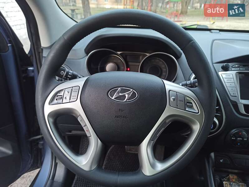 Позашляховик / Кросовер Hyundai ix35 2013 в Києві