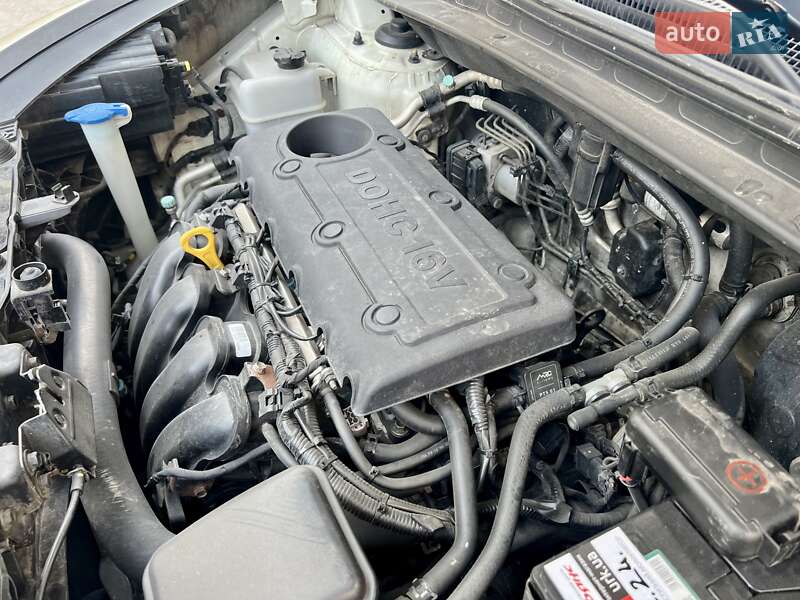 Позашляховик / Кросовер Hyundai ix35 2010 в Львові