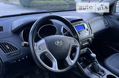 Позашляховик / Кросовер Hyundai ix35 2011 в Луцьку