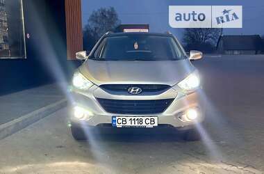 Внедорожник / Кроссовер Hyundai ix35 2010 в Чернигове