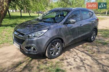 Внедорожник / Кроссовер Hyundai ix35 2014 в 