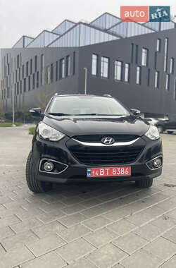 Внедорожник / Кроссовер Hyundai ix35 2010 в Ровно