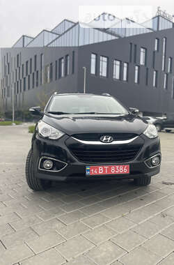 Позашляховик / Кросовер Hyundai ix35 2010 в Таращі