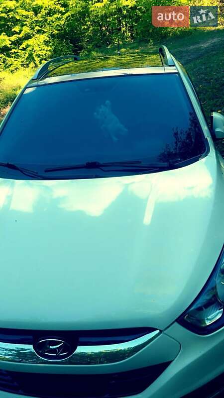 Внедорожник / Кроссовер Hyundai ix35 2011 в Тернополе