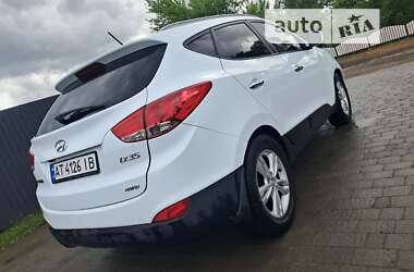 Внедорожник / Кроссовер Hyundai ix35 2010 в Ивано-Франковске