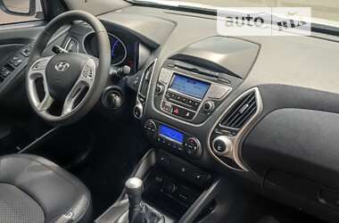 Внедорожник / Кроссовер Hyundai ix35 2012 в Харькове