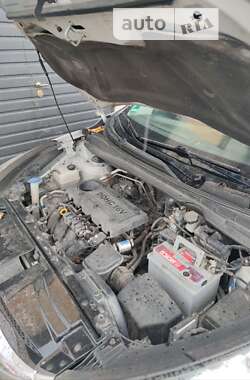 Внедорожник / Кроссовер Hyundai ix35 2011 в Трускавце