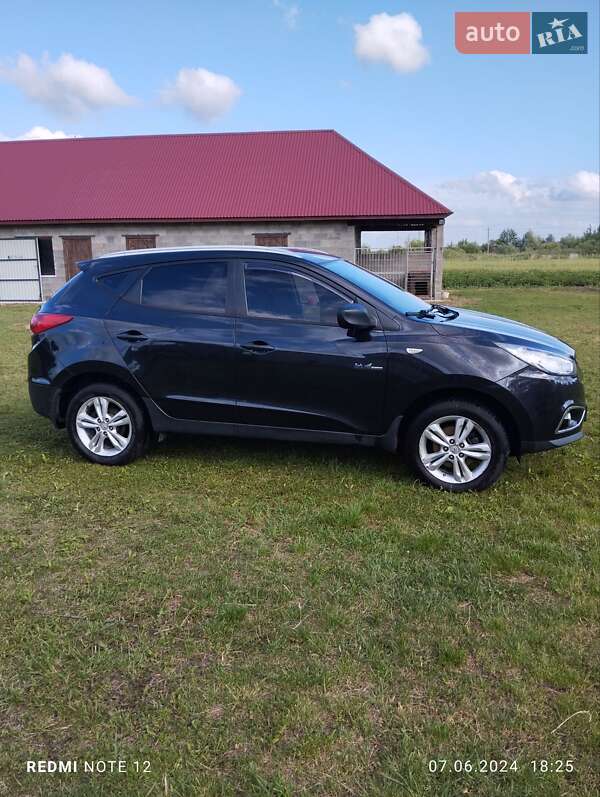 Внедорожник / Кроссовер Hyundai ix35 2010 в Ратным фото 11 Внедорожник / Кроссовер Hyundai ix35 2010 в Ратным