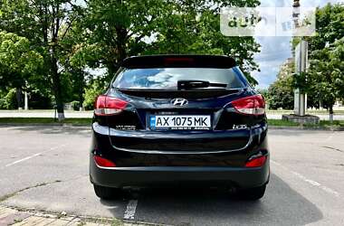 Позашляховик / Кросовер Hyundai ix35 2010 в Харкові