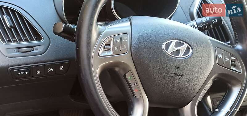 Внедорожник / Кроссовер Hyundai ix35 2013 в Днепре