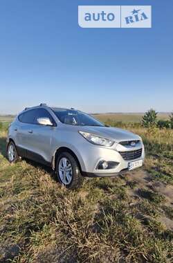 Позашляховик / Кросовер Hyundai ix35 2010 в Хмельницькому