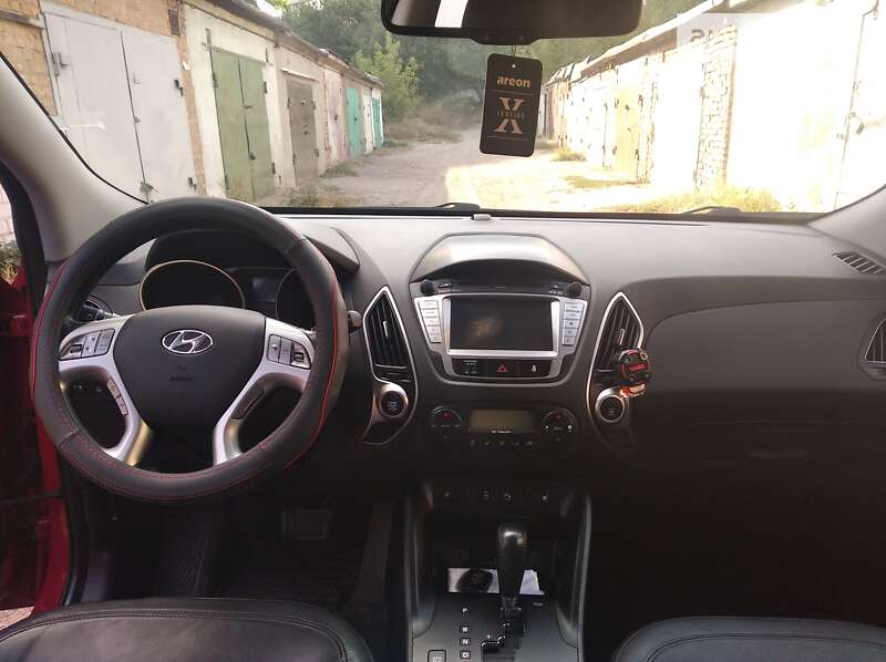 Внедорожник / Кроссовер Hyundai ix35 2013 в Смеле