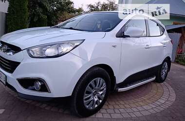 Позашляховик / Кросовер Hyundai ix35 2010 в Косові