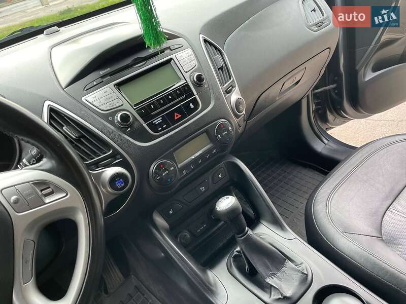 Позашляховик / Кросовер Hyundai ix35 2010 в Вінниці