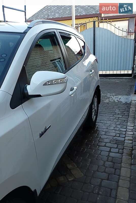 Внедорожник / Кроссовер Hyundai ix35 2013 в Голованевске
