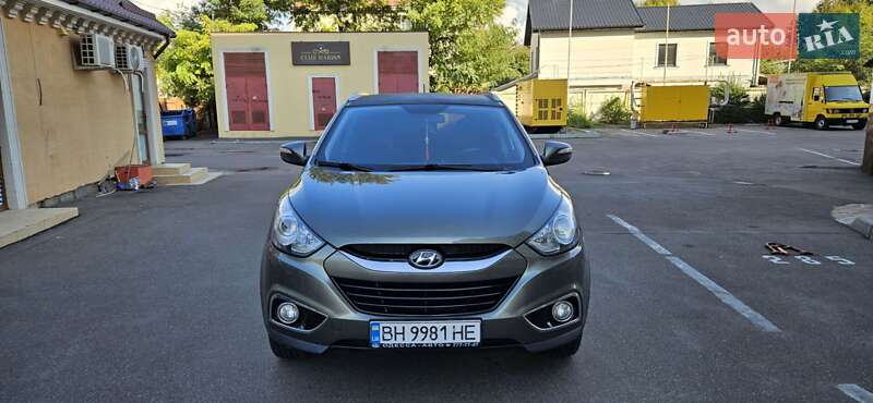 Внедорожник / Кроссовер Hyundai ix35 2010 в Одессе