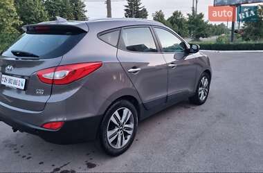 Внедорожник / Кроссовер Hyundai ix35 2015 в Коростене