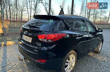 Внедорожник / Кроссовер Hyundai ix35 2012 в Черновцах